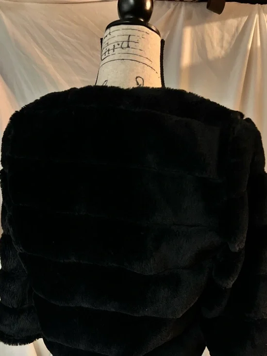 Calvin Klein Black Plush Teddy Jacket - Picture 3 of 4